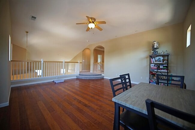 Building Photo - Beautiful Highland Reserve home 4 bedroom,...