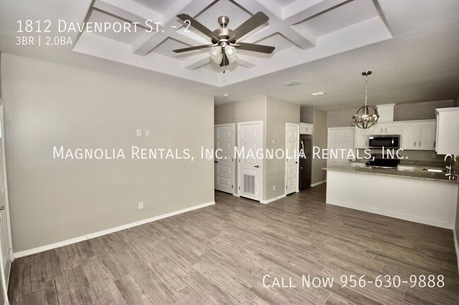 Building Photo - 1812 Davenport St