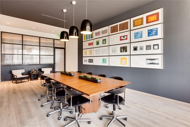 Building Photo - 45 SW 9th St