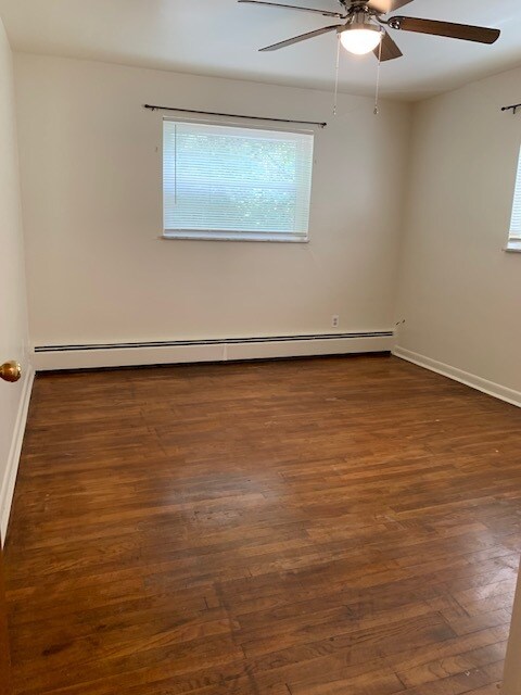 Bedroom 1 - 5834 Robison Rd