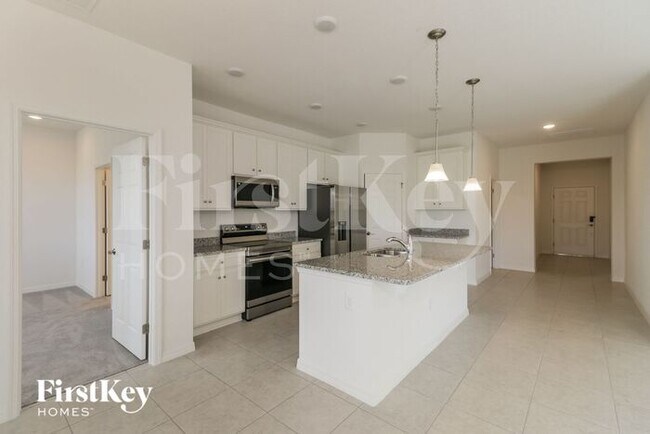 Building Photo - 596 Crown Rose Dr