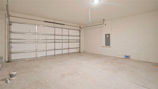 Building Photo - 2942 Lavanda Dr