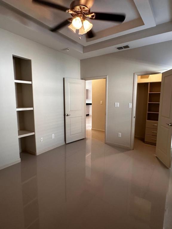 Building Photo - 510 Peabody Ave