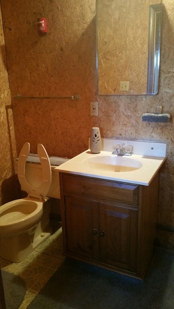 Building Photo - 1017 S 12th St