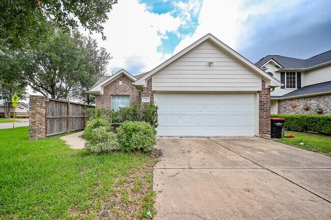 Primary Photo - 6666 Rusty Ridge Ln