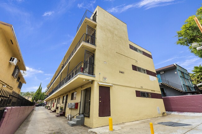 Building Photo - Drew St Apts