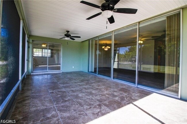 Building Photo - 5302 Malibu Ct