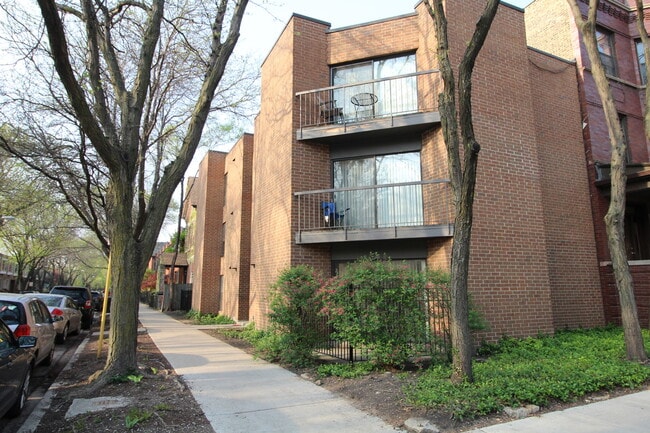 Primary Photo - 1801 N Dayton St
