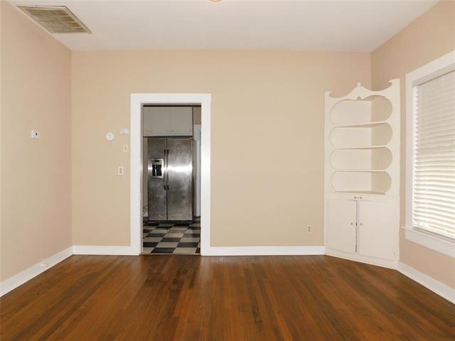 Building Photo - 317 Stroud St