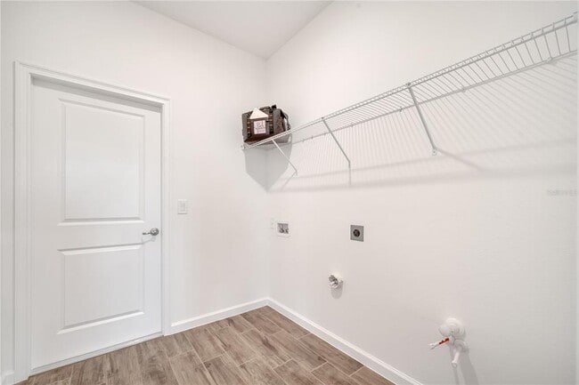 Building Photo - 2272 Sirena Ln