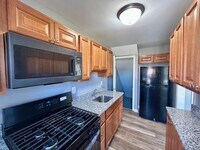 Building Photo - Semidetached 3 bedroom