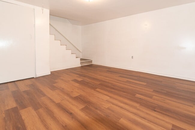 Building Photo - 2906 Brinkey Way