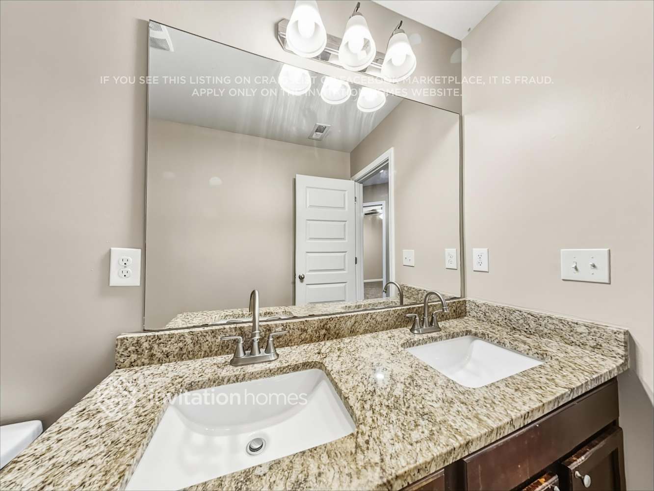 Building Photo - 2131 Theberton Trail
