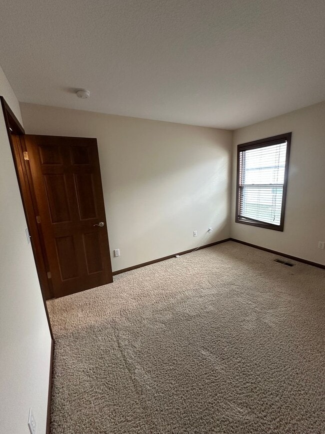 Building Photo - Charming 3BR House in Roanoke
