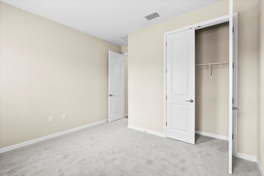 Building Photo - 9292 Tequila Sunrise Dr