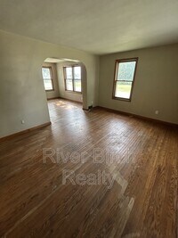 Building Photo - 1501 S 8th St