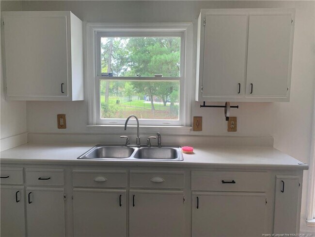 Building Photo - 3323 Annawood Ct