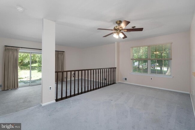 Building Photo - 11 Abelia Ct