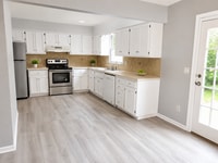 Building Photo - 1400-1528 LaChateau Drive