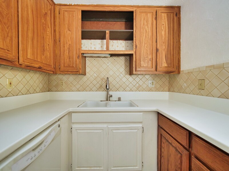 Building Photo - 1937 Gauguin Pl