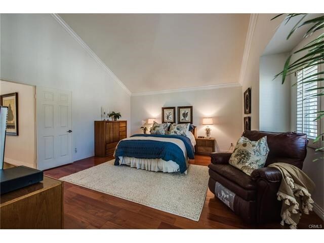 Building Photo - 11 Davis