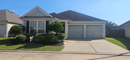 Building Photo - 14747 Briceland Springs Dr
