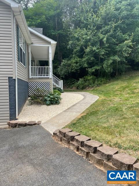 Building Photo - 252 Snapdragon Rd