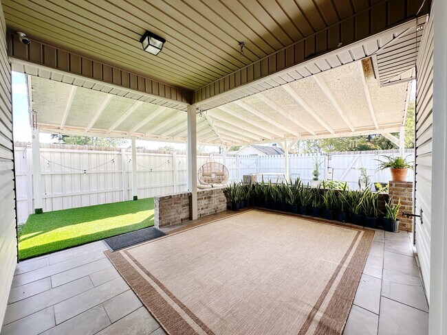 Building Photo - 4847 Juniper Park Dr