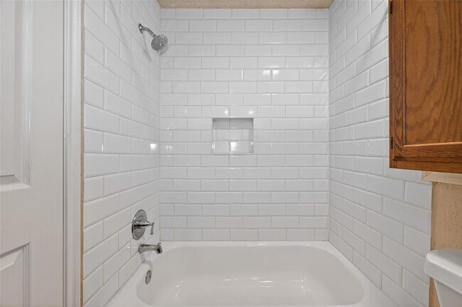 Building Photo - 1503 Quail Trace Dr