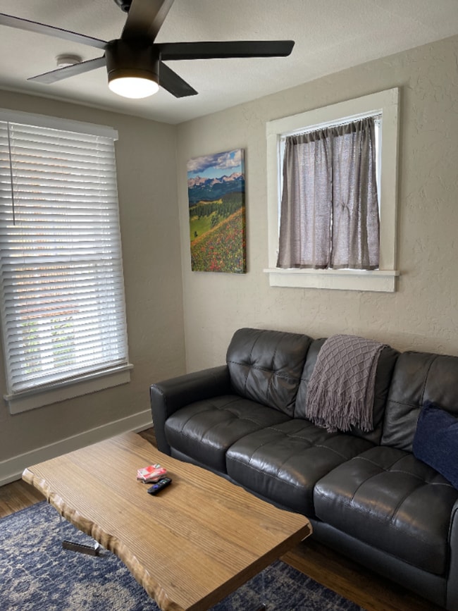 Building Photo - Stunning Duplex in Historic Old Town