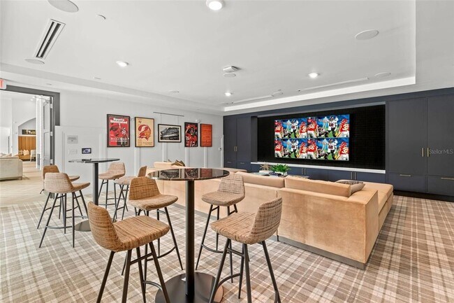 Building Photo - 7210 Interbay Blvd