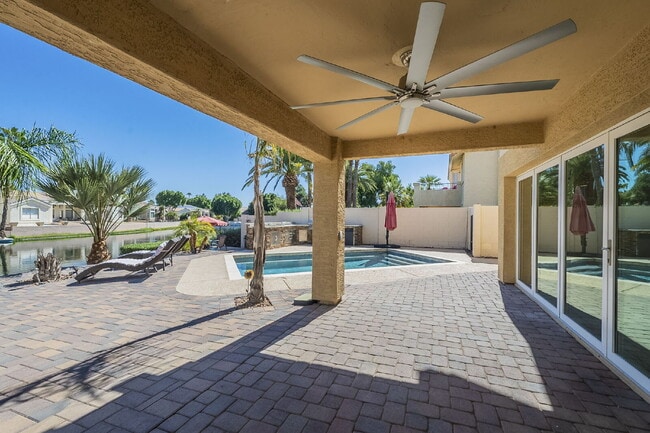 Building Photo - Luxury Waterfront Home in Ocotillo – Avail...