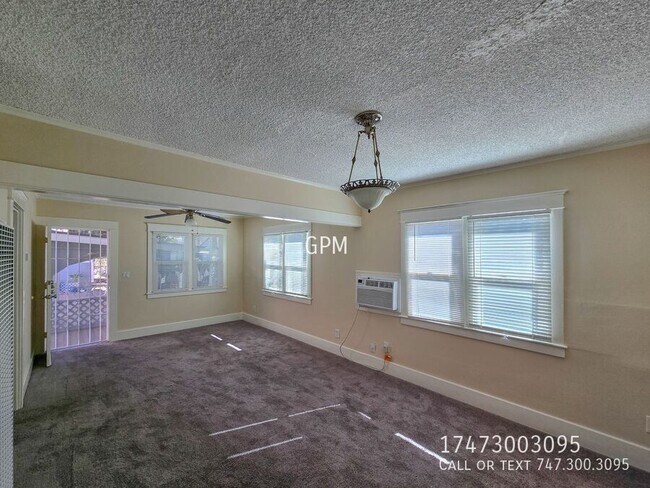 Building Photo - 383 N Wilson Ave