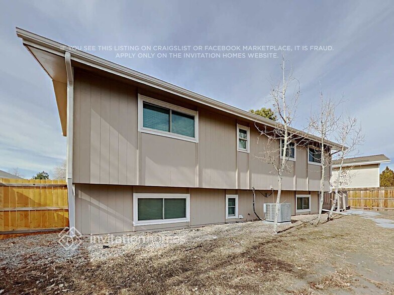 Building Photo - 13016 Grove Cir