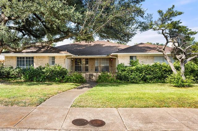 Building Photo - 8351 Lullwater Dr