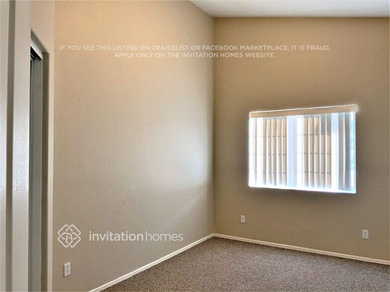 Building Photo - 7940 E Caballero St