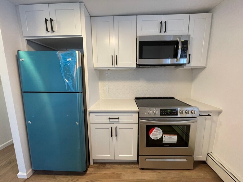 Building Photo - 101 Florida St