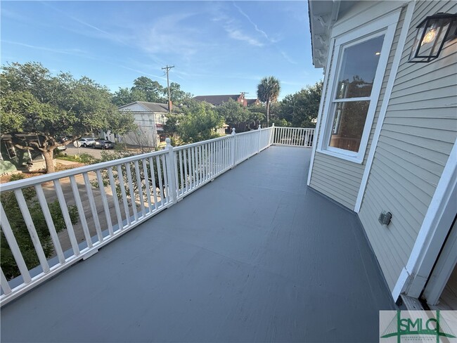 Primary Photo - 1611 Abercorn St