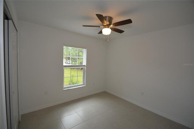 Building Photo - 14 Unimay Ct