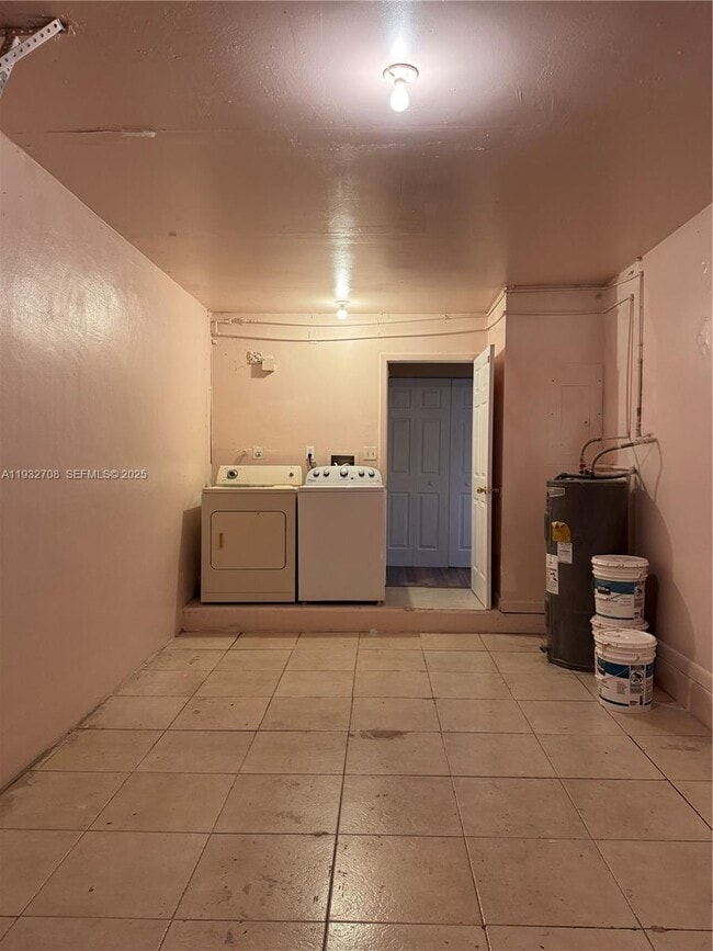 Building Photo - 3410 Java Plum Ave