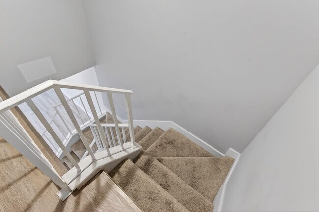 Building Photo - 21682 Cypress Rd