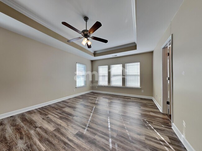 Building Photo - 35 Summer Hill Ct