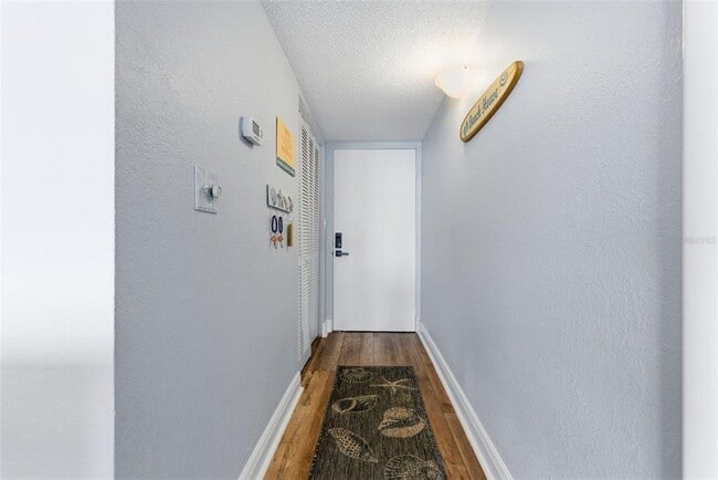 Building Photo - 15462 Gulf Blvd