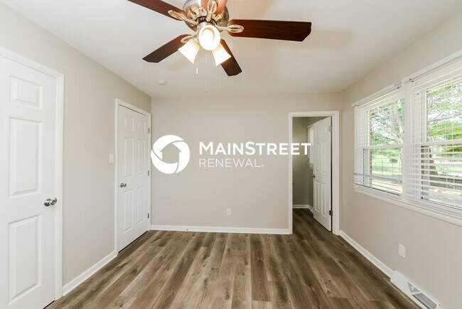 Building Photo - 3 Bedroom Pet-Friendly Home in Winston-Sal...
