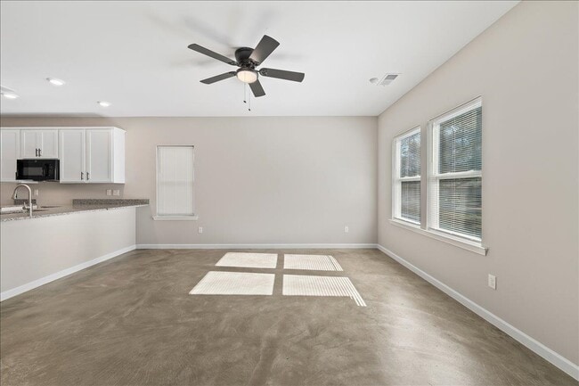 Building Photo - 3310 Tutwiler Ave