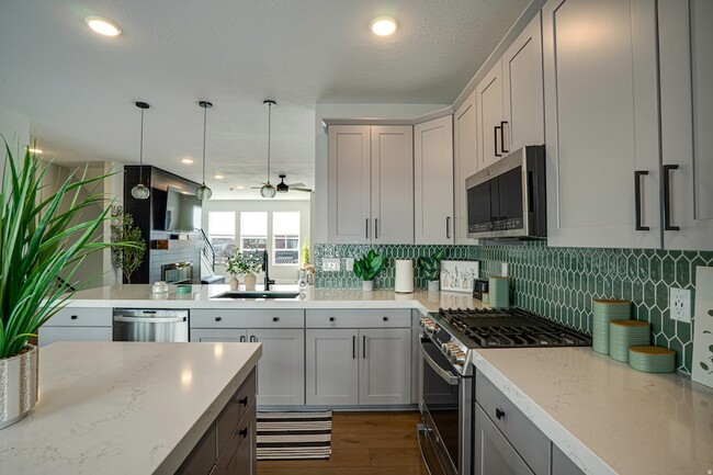 Building Photo - 3478 S Wick Pl