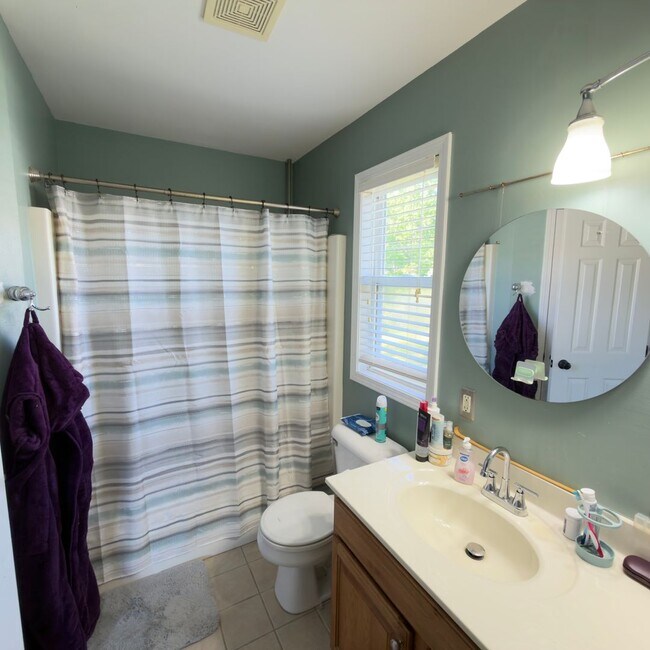 Building Photo - Single Family Home In The Desirable Cannon Farms Neighborhood!