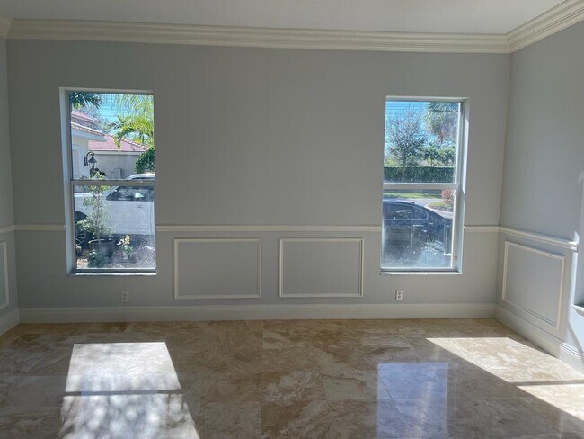 Building Photo - 9326 Plantation Estates Dr