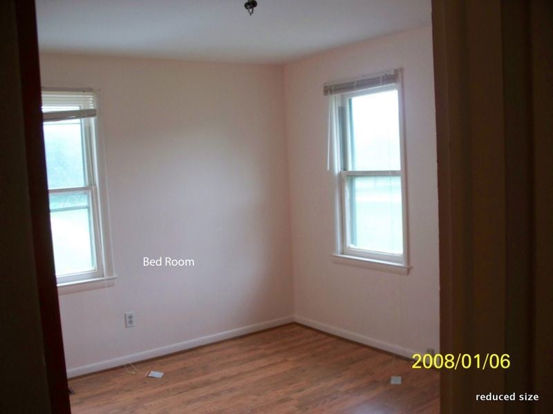 Building Photo - 203 Monroe St