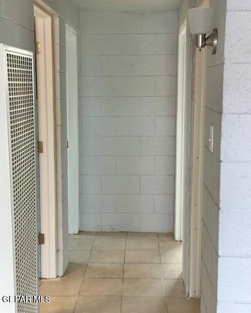 Building Photo - 3614 Van Buren Ave